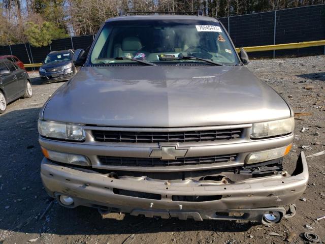 1GKEC13Z83R168955 - 2003 GMC YUKON SILVER photo 5