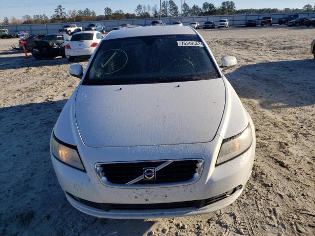 YV1382MS2A2491782 - 2010 VOLVO S40 2.4I WHITE photo 5