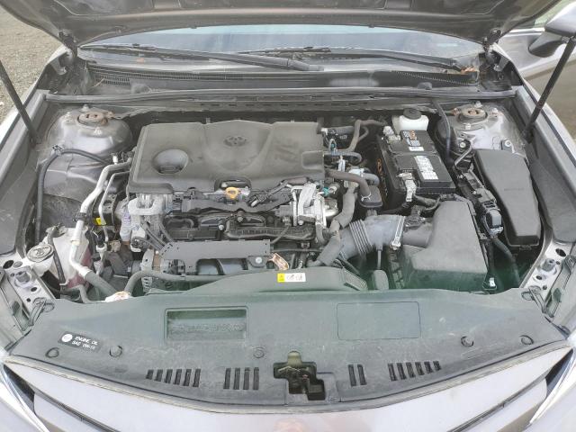 4T1B11HK4JU636685 - 2018 TOYOTA CAMRY L GRAY photo 11