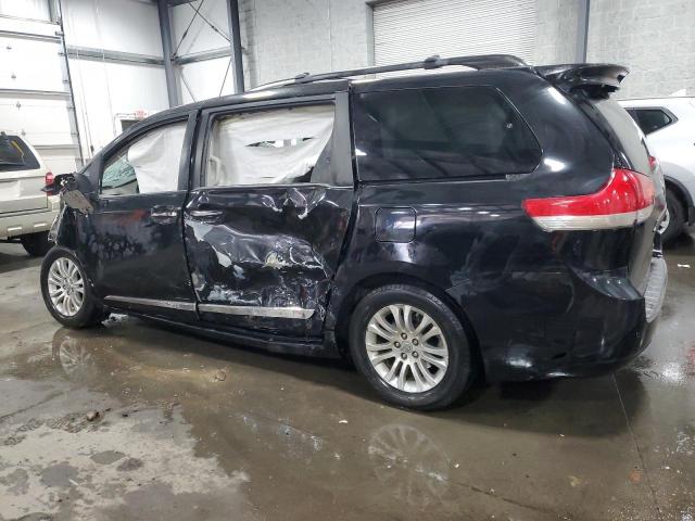 5TDYK3DC4DS293309 - 2013 TOYOTA SIENNA XLE BLACK photo 2