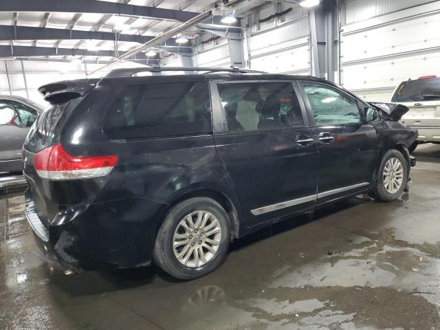 5TDYK3DC4DS293309 - 2013 TOYOTA SIENNA XLE BLACK photo 3