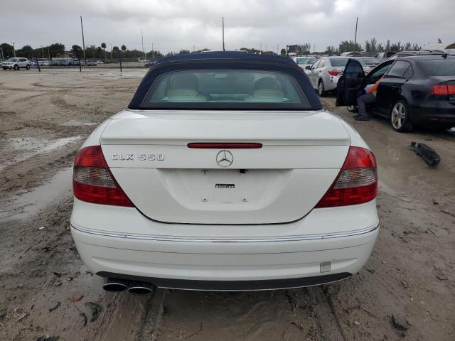 WDBTK72F57T074989 - 2007 MERCEDES-BENZ CLK 550 WHITE photo 6