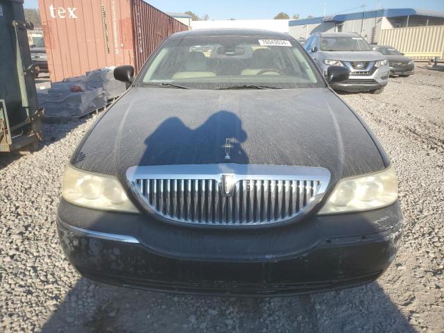 1LNHM83W03Y622511 - 2003 LINCOLN TOWN CARTIER BLACK photo 5