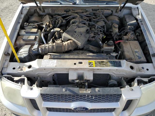 1FMZU77K35UB74555 - 2005 FORD EXPLORER S SILVER photo 11