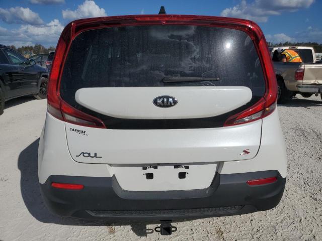 KNDJ23AU5M7749584 - 2021 KIA SOUL LX WHITE photo 6