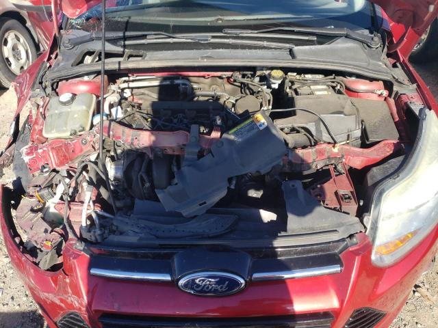 1FAHP3F21CL429892 - 2012 FORD FOCUS SE RED photo 11