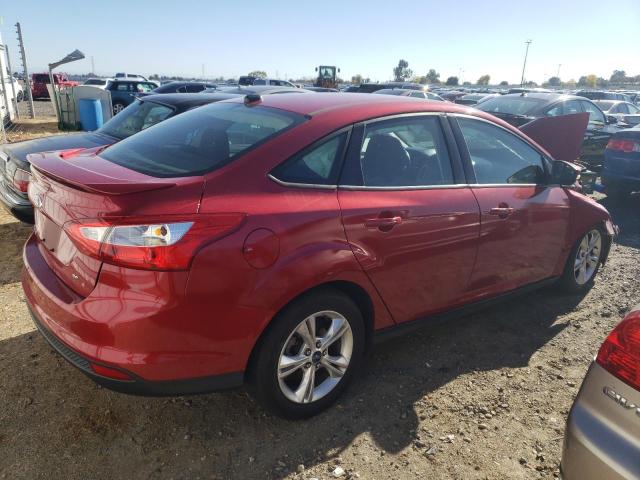 1FAHP3F21CL429892 - 2012 FORD FOCUS SE RED photo 3