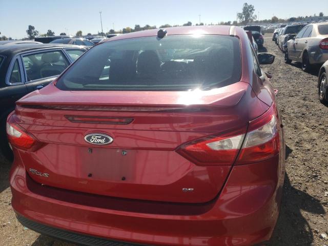 1FAHP3F21CL429892 - 2012 FORD FOCUS SE RED photo 6