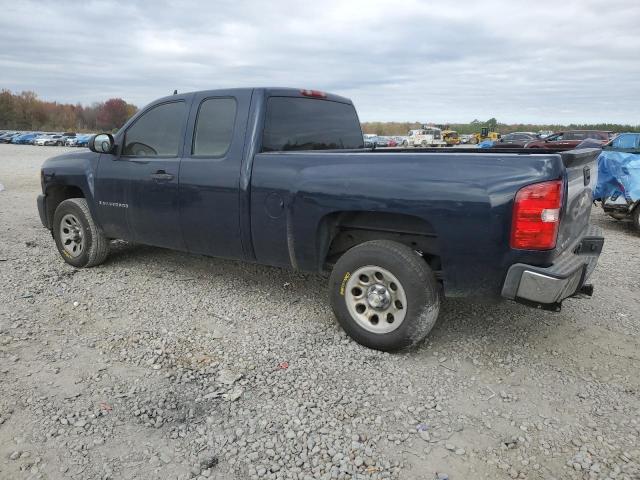 1GCEC19X17Z643644 - 2007 CHEVROLET SILVERADO C1500 CLASSIC BLUE photo 2