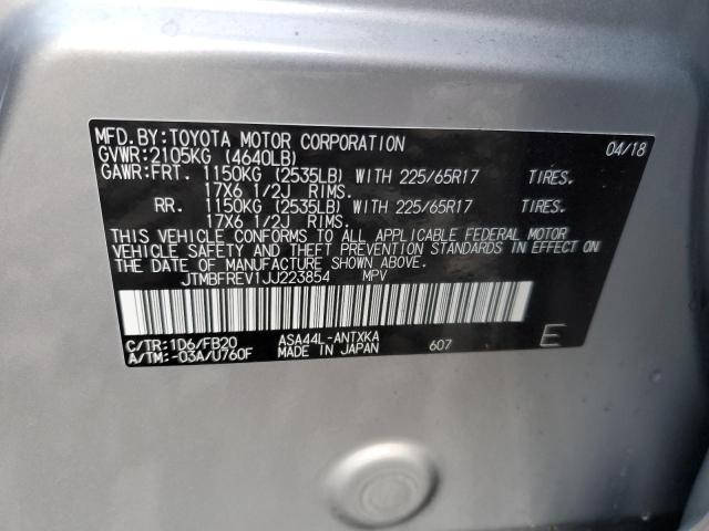 JTMBFREV1JJ223854 - 2018 TOYOTA RAV4 LE SILVER photo 12