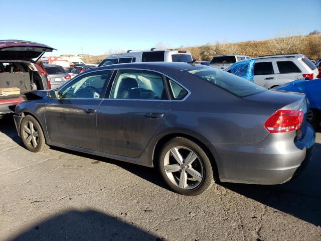 1VWBS7A36EC112941 - 2014 VOLKSWAGEN PASSAT SE GRAY photo 2