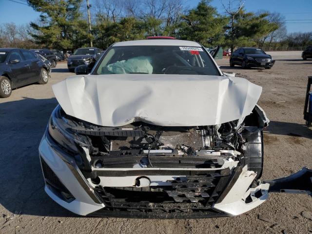 1N4BL4CV5PN424422 - 2023 NISSAN ALTIMA SR WHITE photo 5