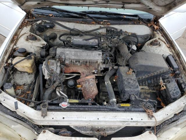 JT2BG12K6T0390379 - 1996 TOYOTA CAMRY DX WHITE photo 11