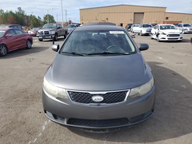 KNAFU4A2XD5729666 - 2013 KIA FORTE EX GRAY photo 5