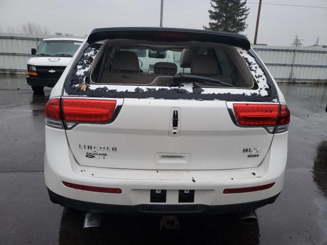 2LMDJ8JK7FBL25085 - 2015 LINCOLN MKX WHITE photo 6