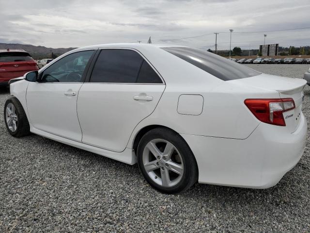 4T1BF1FKXEU772670 - 2014 TOYOTA CAMRY L WHITE photo 2