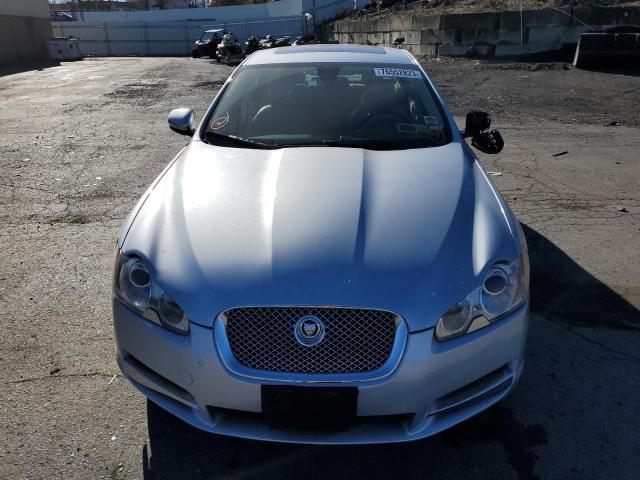 SAJWA0GB7BLR89030 - 2011 JAGUAR XF PREMIUM SILVER photo 5