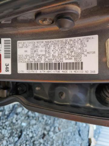 3TMJU4GNXBM109955 - 2011 TOYOTA TACOMA DOUBLE CAB PRERUNNER GRAY photo 12