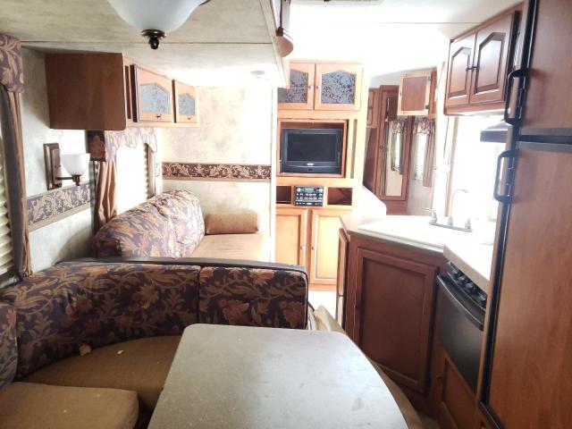 4YDT2592XBT413633 - 2011 KEYSTONE PASSPORT WHITE photo 5