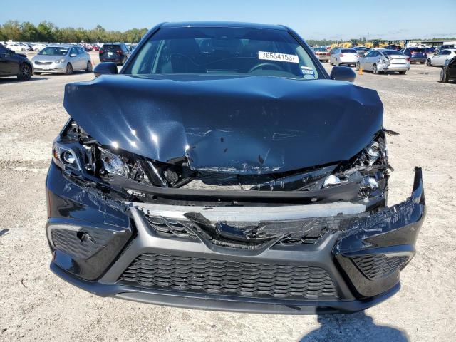 4T1G11AK2PU134640 - 2023 TOYOTA CAMRY SE NIGHT SHADE BLACK photo 5