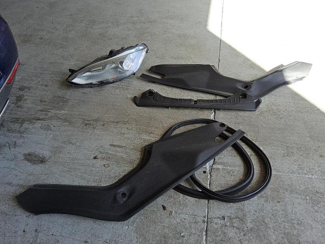 5YJSA1E2XGF130594 - 2016 TESLA MODEL S BLUE photo 12