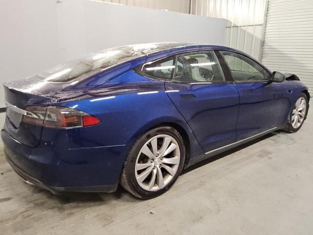 5YJSA1E2XGF130594 - 2016 TESLA MODEL S BLUE photo 3