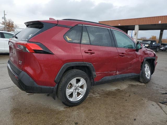 2T3P1RFV1LW129917 - 2020 TOYOTA RAV4 XLE RED photo 3