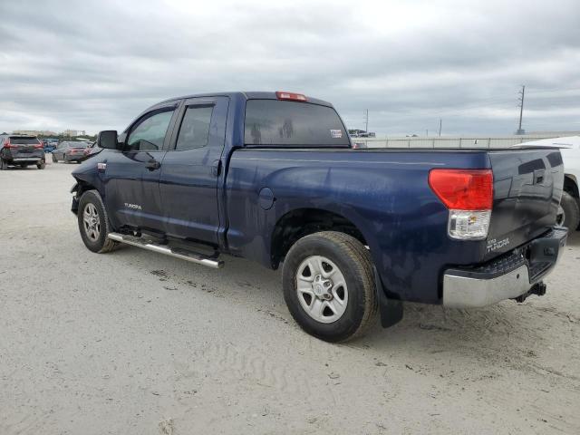 5TFRY5F19CX120744 - 2012 TOYOTA TUNDRA DOUBLE CAB SR5 BLUE photo 2