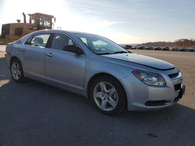 1G1ZA5E03CF383159 - 2012 CHEVROLET MALIBU LS SILVER photo 4