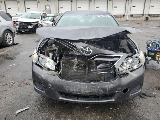 4T4BF3EK4BR162035 - 2011 TOYOTA CAMRY BASE GRAY photo 5