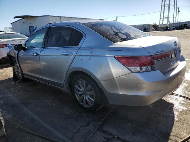 1HGCP3F87CA020995 - 2012 HONDA ACCORD EXL SILVER photo 2