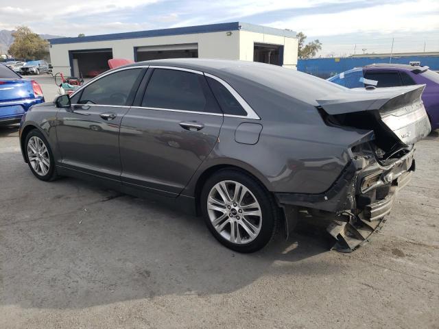 3LN6L2G97GR621100 - 2016 LINCOLN MKZ GRAY photo 2