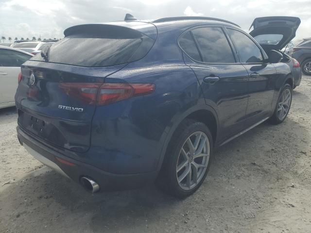 ZASFAKPN6J7B87216 - 2018 ALFA ROMEO STELVIO SPORT Blau Foto 3