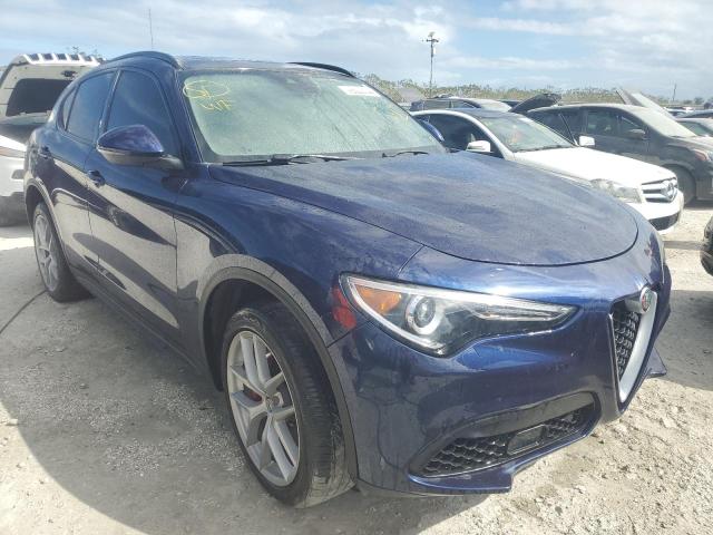 ZASFAKPN6J7B87216 - 2018 ALFA ROMEO STELVIO SPORT Blau Foto 4
