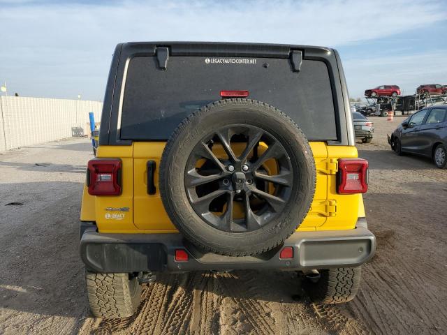 1C4JJXP6XMW782623 - 2021 JEEP WRANGLER U SAHARA 4XE YELLOW photo 6