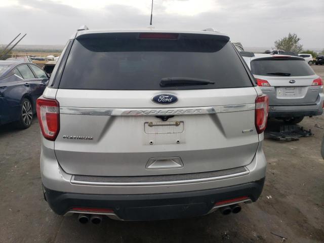 1FM5K8HT3JGA56774 - 2018 FORD EXPLORER PLATINUM SILVER photo 6