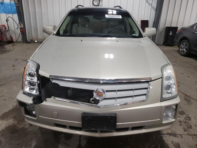 1GYEE437180130382 - 2008 CADILLAC SRX GOLD photo 5