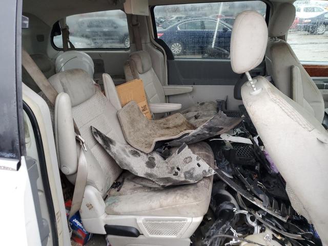 2A8HR54199R524817 - 2009 CHRYSLER TOWN & COU TOURING WHITE photo 10