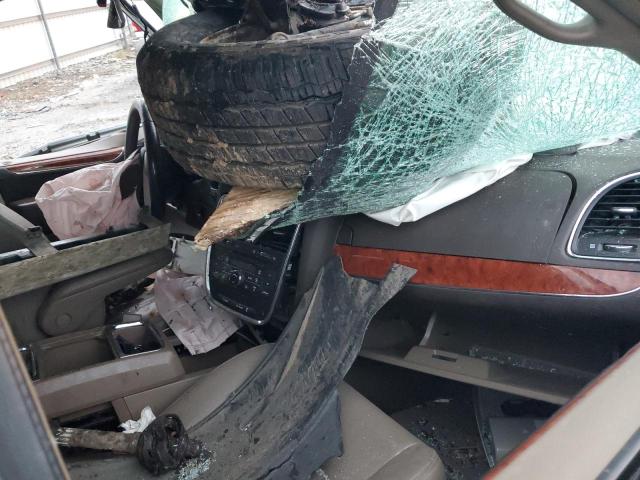 2C4RC1BG2FR677175 - 2015 CHRYSLER TOWN & COU TOURING 白色 照片 8