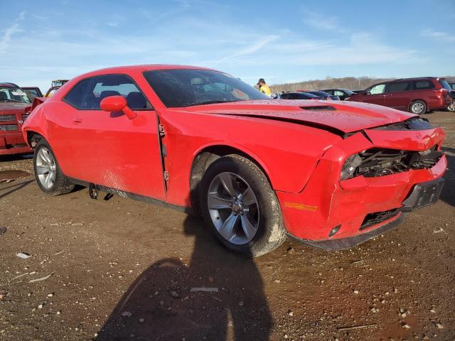 2C3CDZAG2LH134031 - 2020 DODGE CHALLENGER SXT RED photo 4