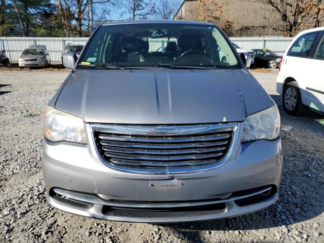 2C4RC1BG9DR793258 - 2013 CHRYSLER TOWN & COU TOURING SILVER photo 5