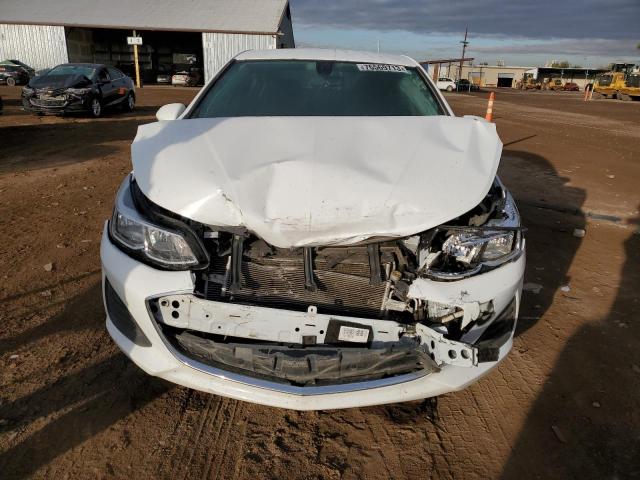 1G1BC5SM9K7145876 - 2019 CHEVROLET CRUZE LS WHITE photo 5