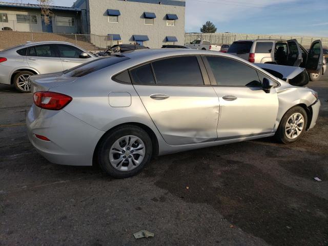 1G1BJ5SMXK7106638 - 2019 CHEVROLET CRUZE GRAY photo 3