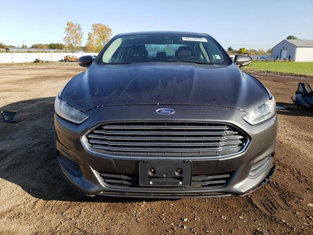 1FA6P0H74G5114819 - 2016 FORD FUSION SE GRAY photo 5