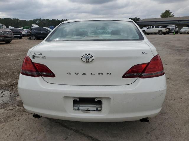 4T1BK36B68U306553 - 2008 TOYOTA AVALON XL WHITE photo 6