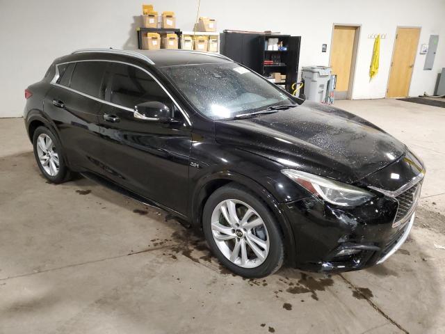 SJKCH5CP9JA041280 - 2018 INFINITI QX30 BASE BLACK photo 4