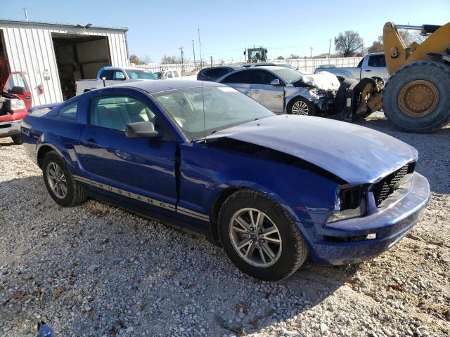 1ZVFT80N055166859 - 2005 FORD MUSTANG BLUE photo 4