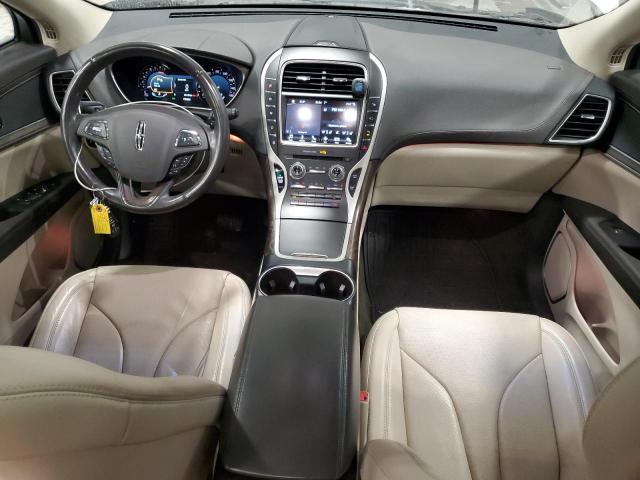 2LMPJ8LR6HBL10085 - 2017 LINCOLN MKX RESERVE أبيض صورة 8