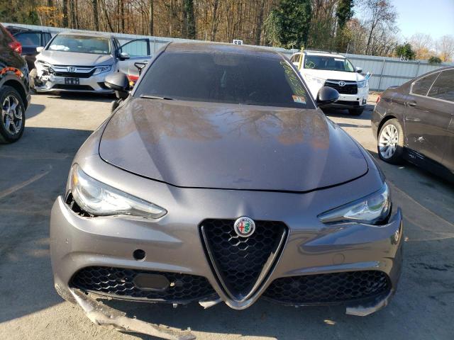 ZARFAEENXH7548797 - 2017 ALFA ROMEO GIULIA TI Q4 CHARCOAL photo 5