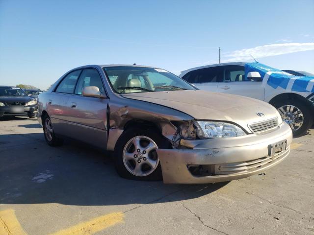 JT8BF28G6X5073261 - 1999 LEXUS ES 300 TAN photo 4